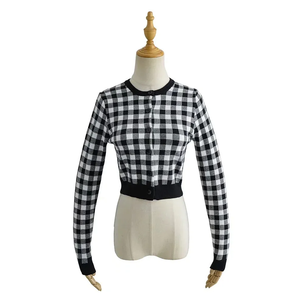 christmas outfit Sonicelife Checkered Button Front Knit Crop Cardigan