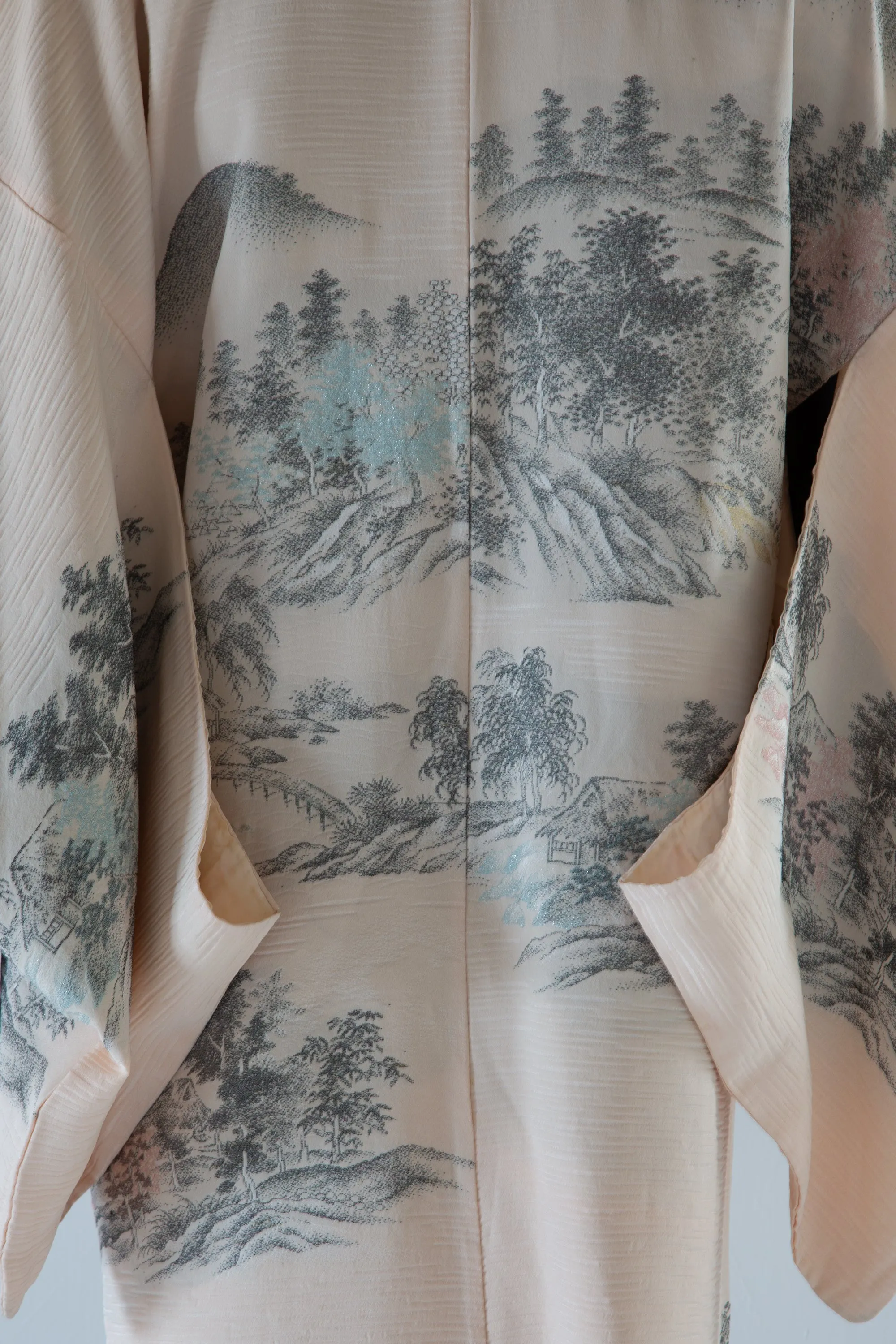 Vintage 1960s Blush Cream Silk Landscape Haori Jacket