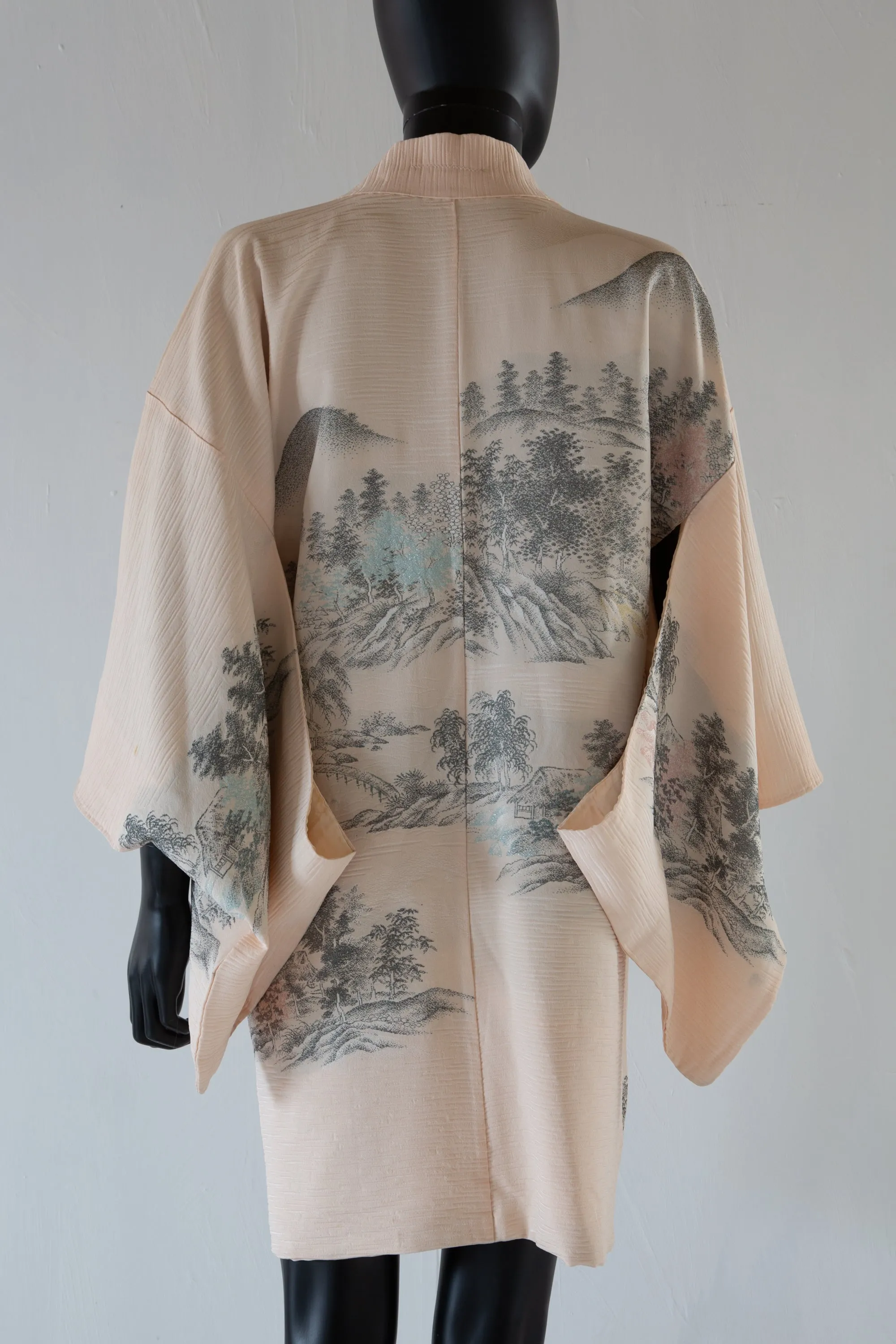 Vintage 1960s Blush Cream Silk Landscape Haori Jacket